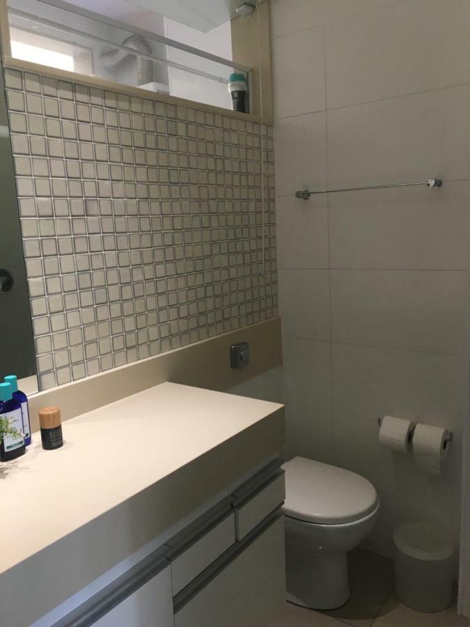 Apartamento em Copacabana - Rua Bolívar - 2 Quartos - Excelente Localização Rio de Janeiro Exterior foto
